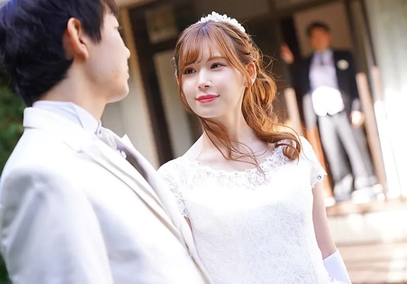 Bố ông xã nắc người tình của con trai ngay sau lễ cưới của con trai